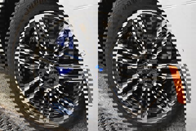 New 2026 BMW 530i xDrive w/ M Sport Package image 14