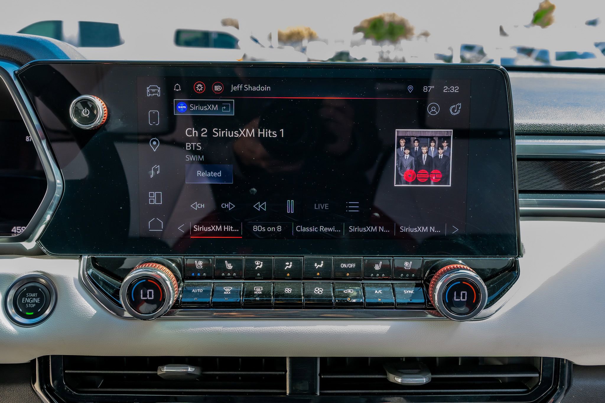 Used 2024 GMC Canyon AT4X image 24
