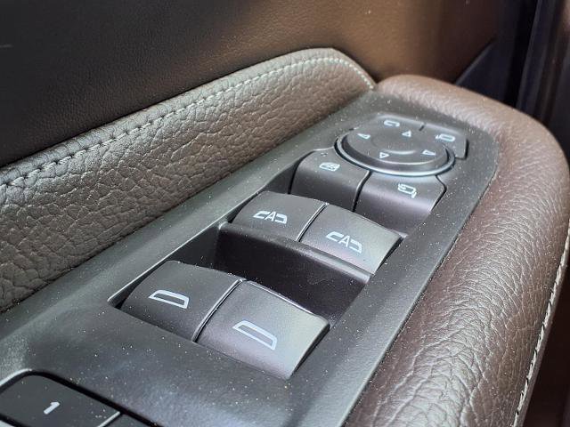 Certified 2021 GMC Yukon XL Denali image 16