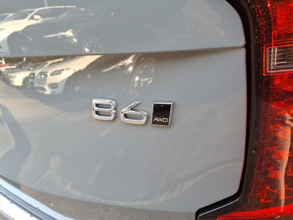 New 2026 Volvo XC90 B6 Plus w/ Protection Package Premier AWD/4WD image 6