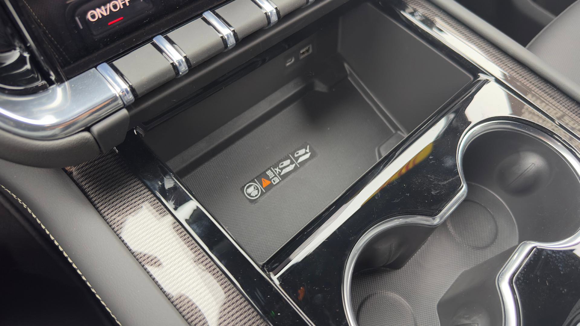 New 2026 GMC Yukon XL Elevation image 21