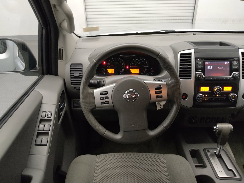 Used 2015 Nissan Frontier SV w/ SV Value Truck Package AWD/4WD image 22