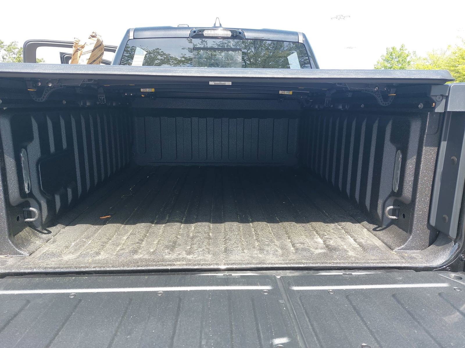New 2025 RAM 1500 Limited AWD/4WD image 13
