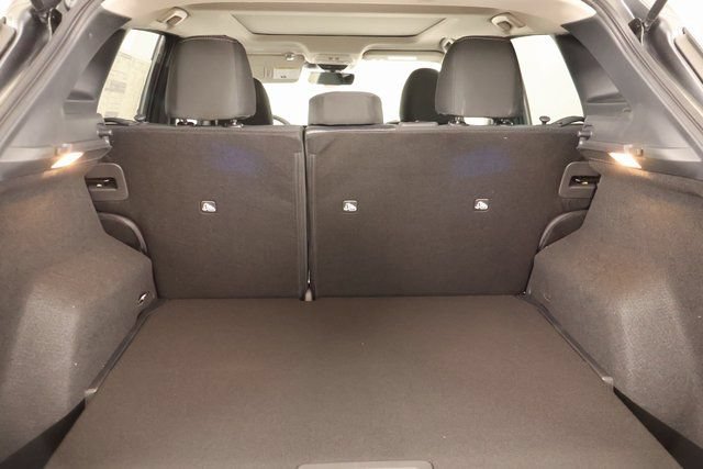 New 2026 Nissan Kicks SV w/ SV Premium Package FWD image 9