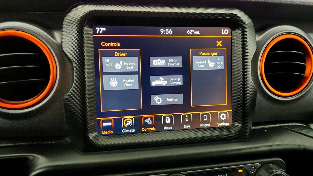 Used 2022 Jeep Gladiator Mojave w/ LED Lighting Group AWD/4WD image 19