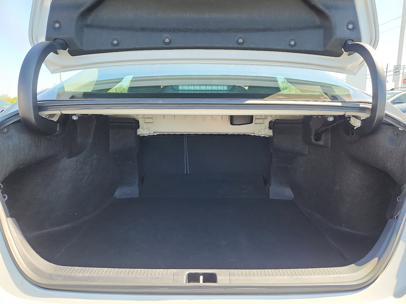 Used 2023 Toyota Camry XSE image 29