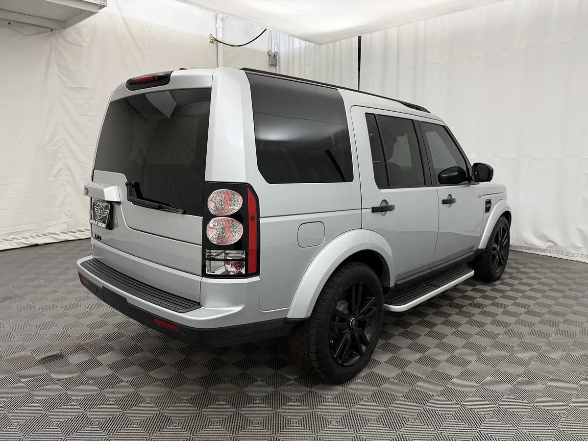 Used 2016 Land Rover LR4 HSE Silver Edition AWD/4WD image 5