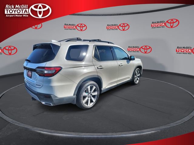 Used 2023 Honda Pilot Touring image 8