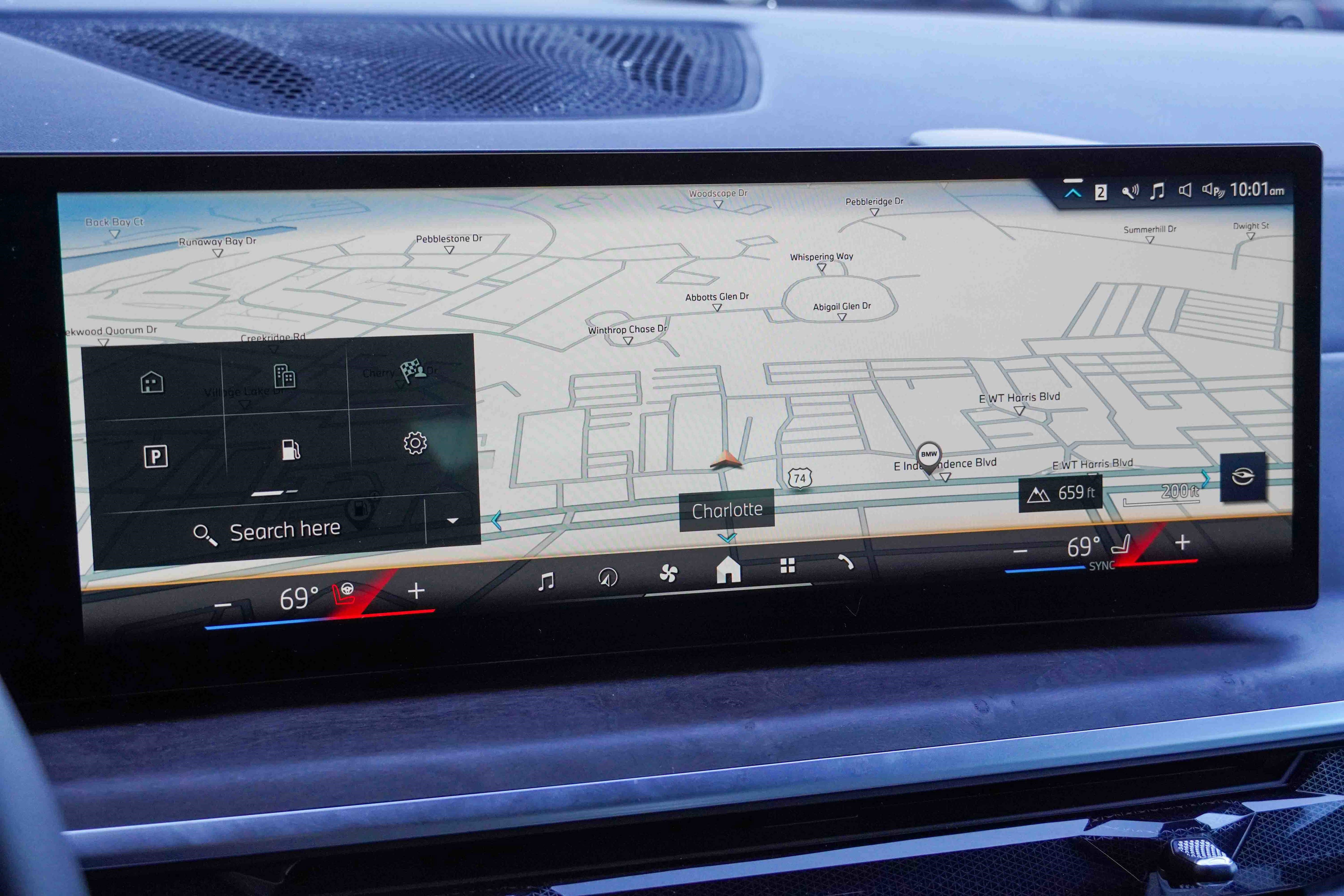 Used 2025 BMW X5 sDrive40i w/ Premium Package image 27