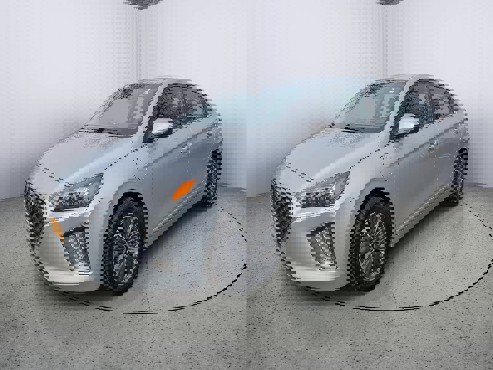 Used 2021 Hyundai Ioniq SEL image 6