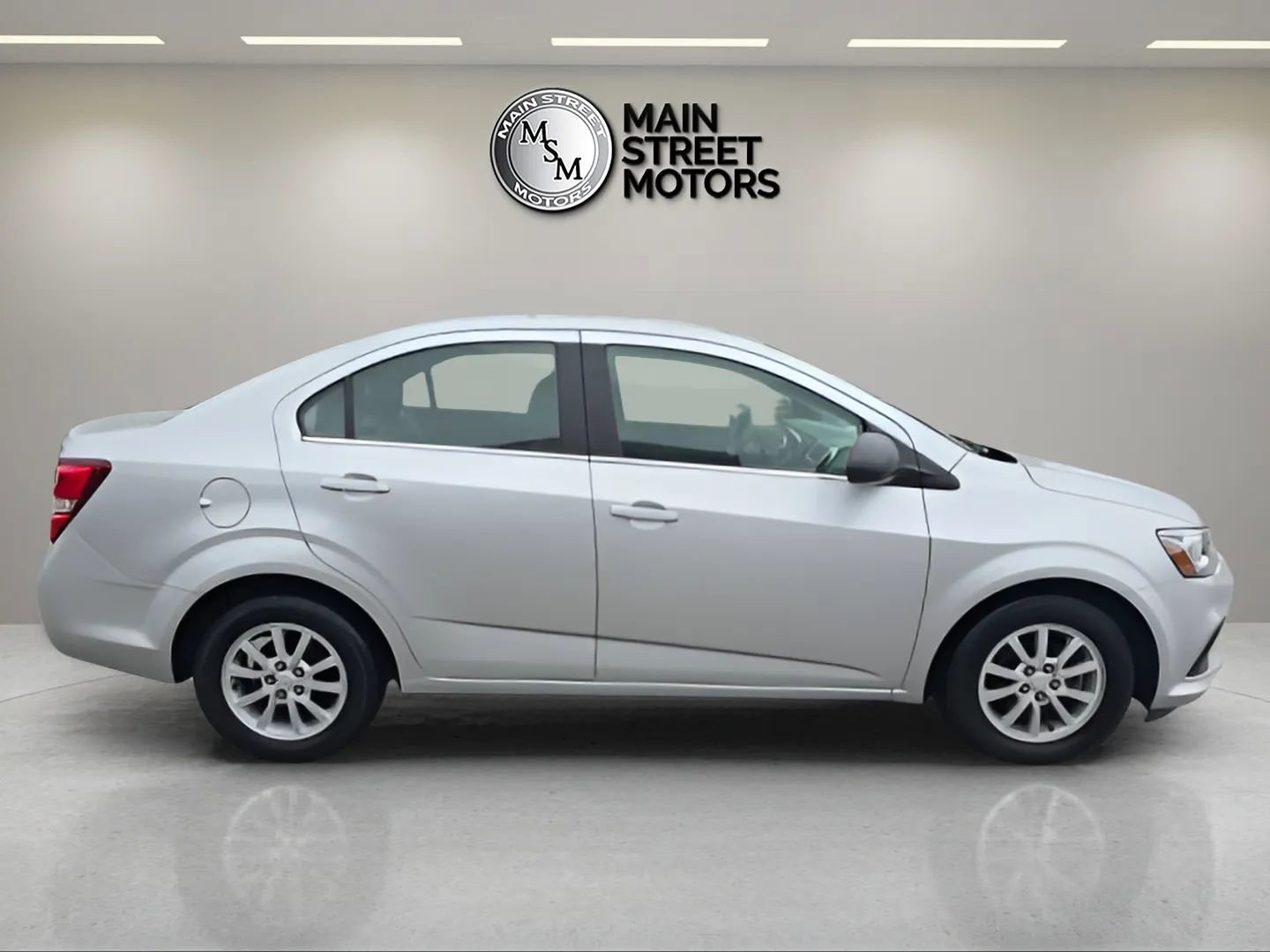 Used 2020 Chevrolet Sonic LT FWD image 6