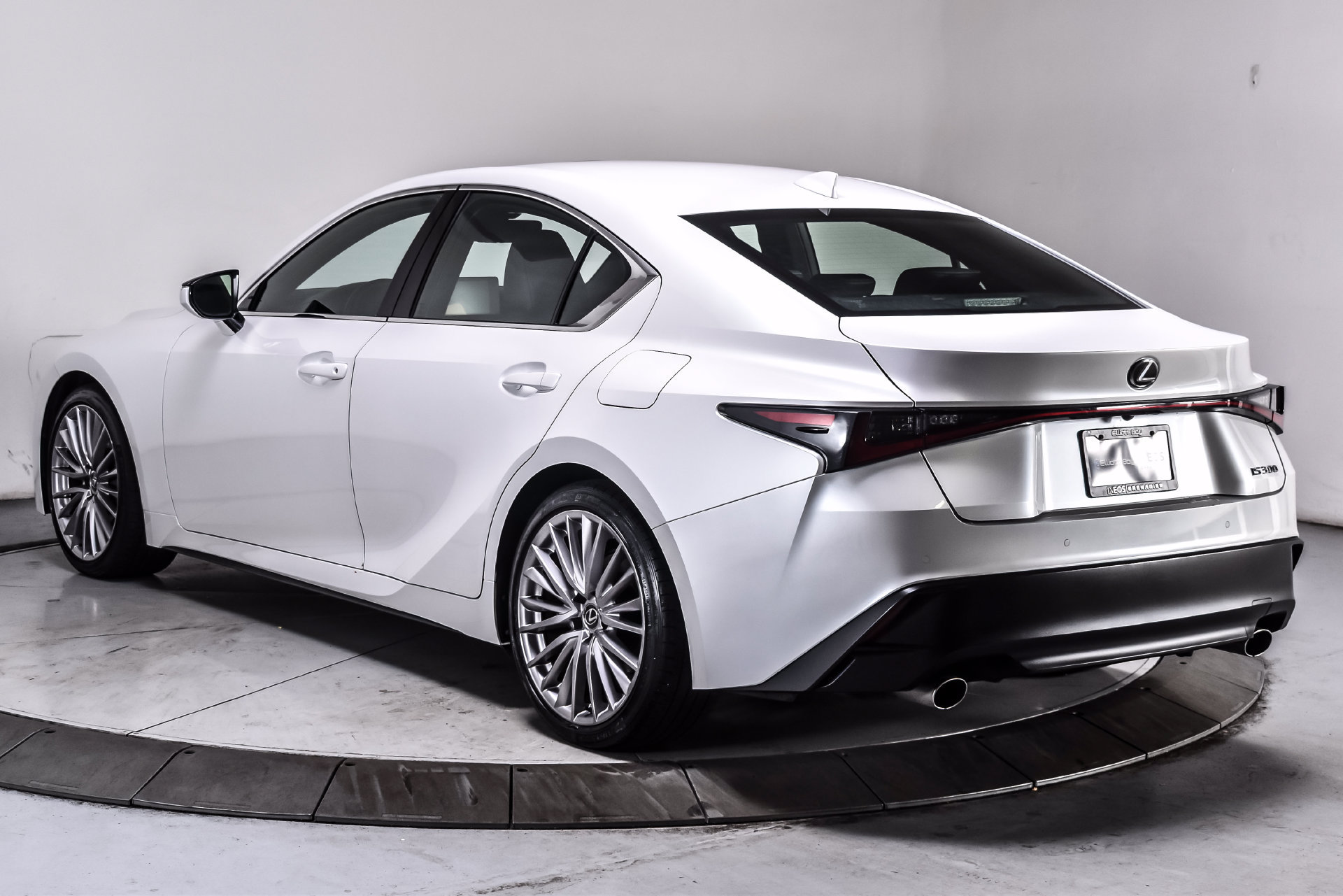 Used 2023 Lexus IS 300 w/ Premium Package RWD image 4