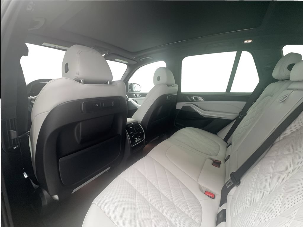 Used 2023 BMW X5 sDrive40i RWD image 21