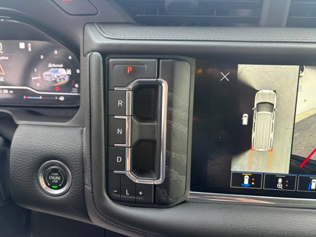 Used 2023 GMC Yukon XL Denali AWD/4WD image 20