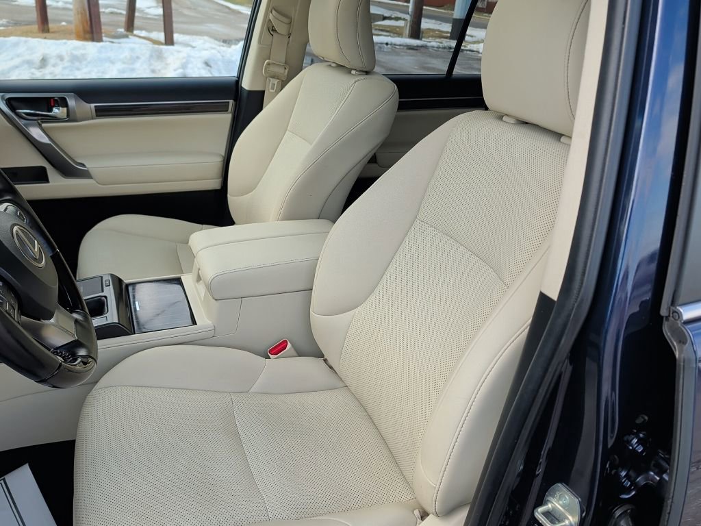 Used 2022 Lexus GX 460 Premium image 11