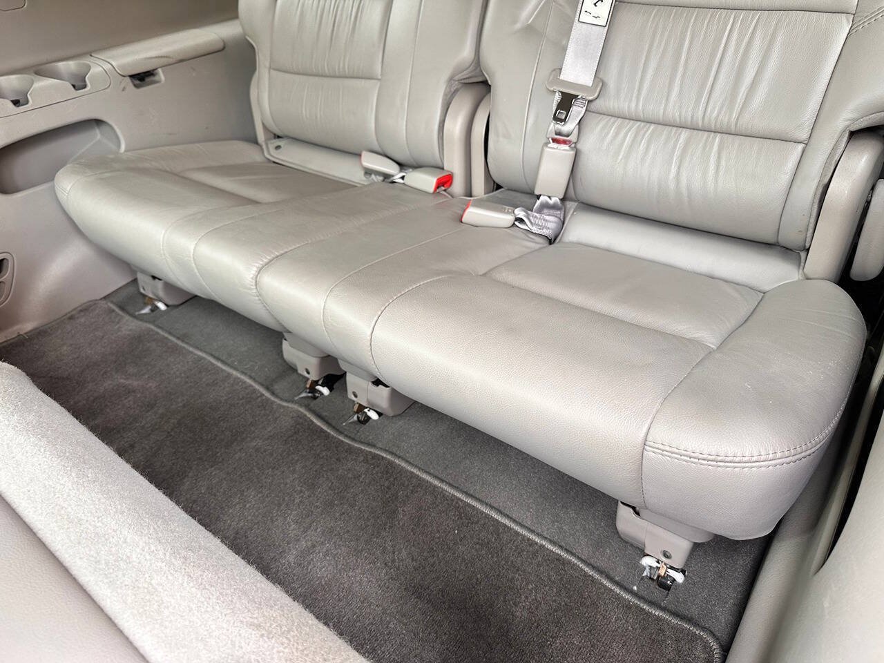 Used 2007 Toyota Sequoia Limited RWD image 83