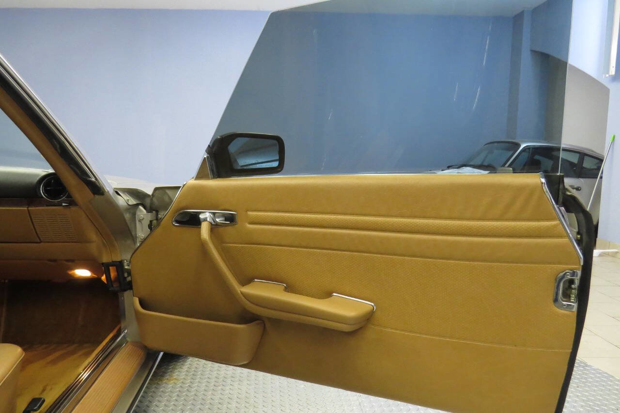 Used 1988 Mercedes-Benz 560 SL image 71