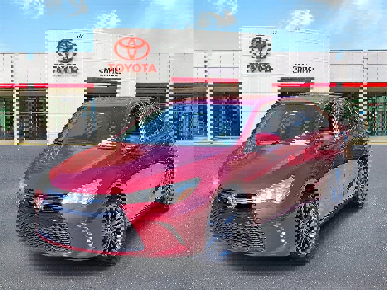 Used 2017 Toyota Camry SE