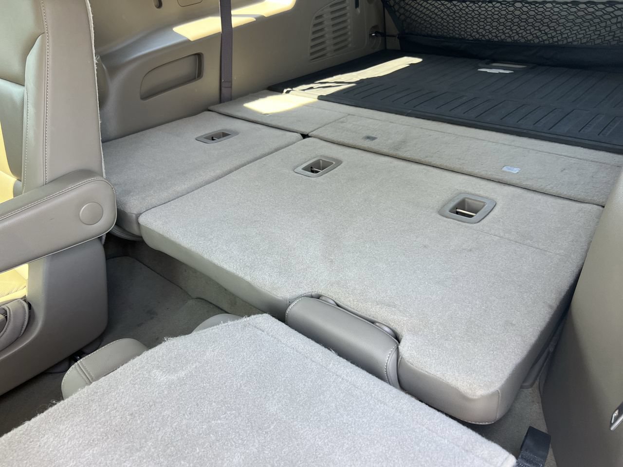 Used 2018 Chevrolet Suburban Premier AWD/4WD image 33