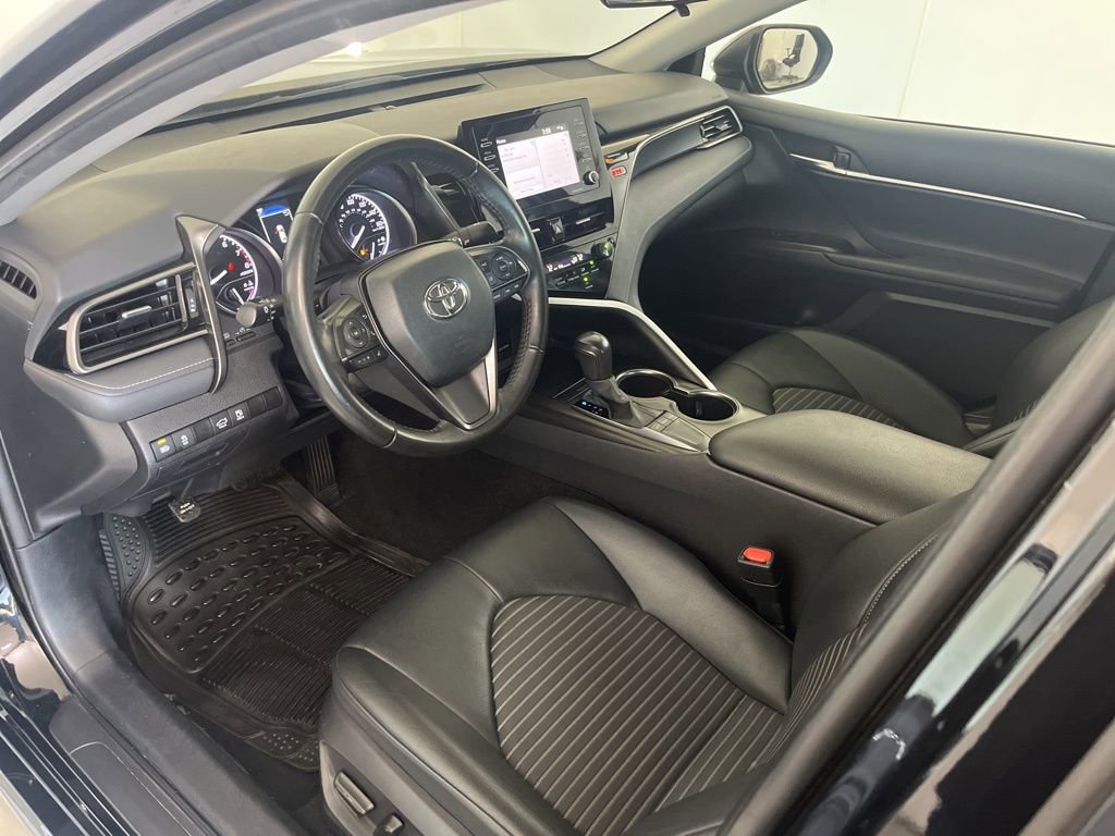 Used 2023 Toyota Camry SE FWD image 25
