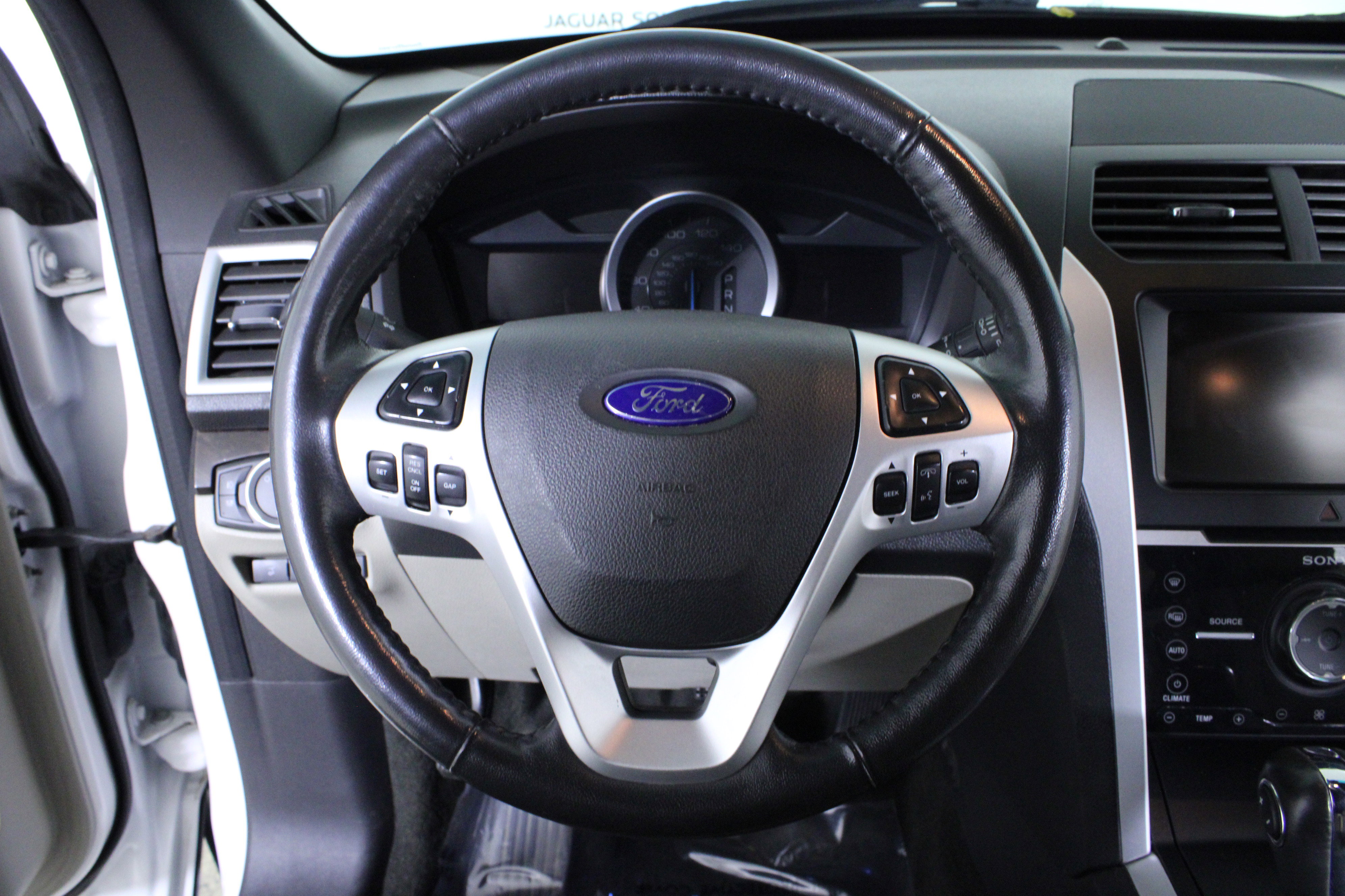 Used 2011 Ford Explorer Limited w/ 302A Rapid Spec Order Code image 23