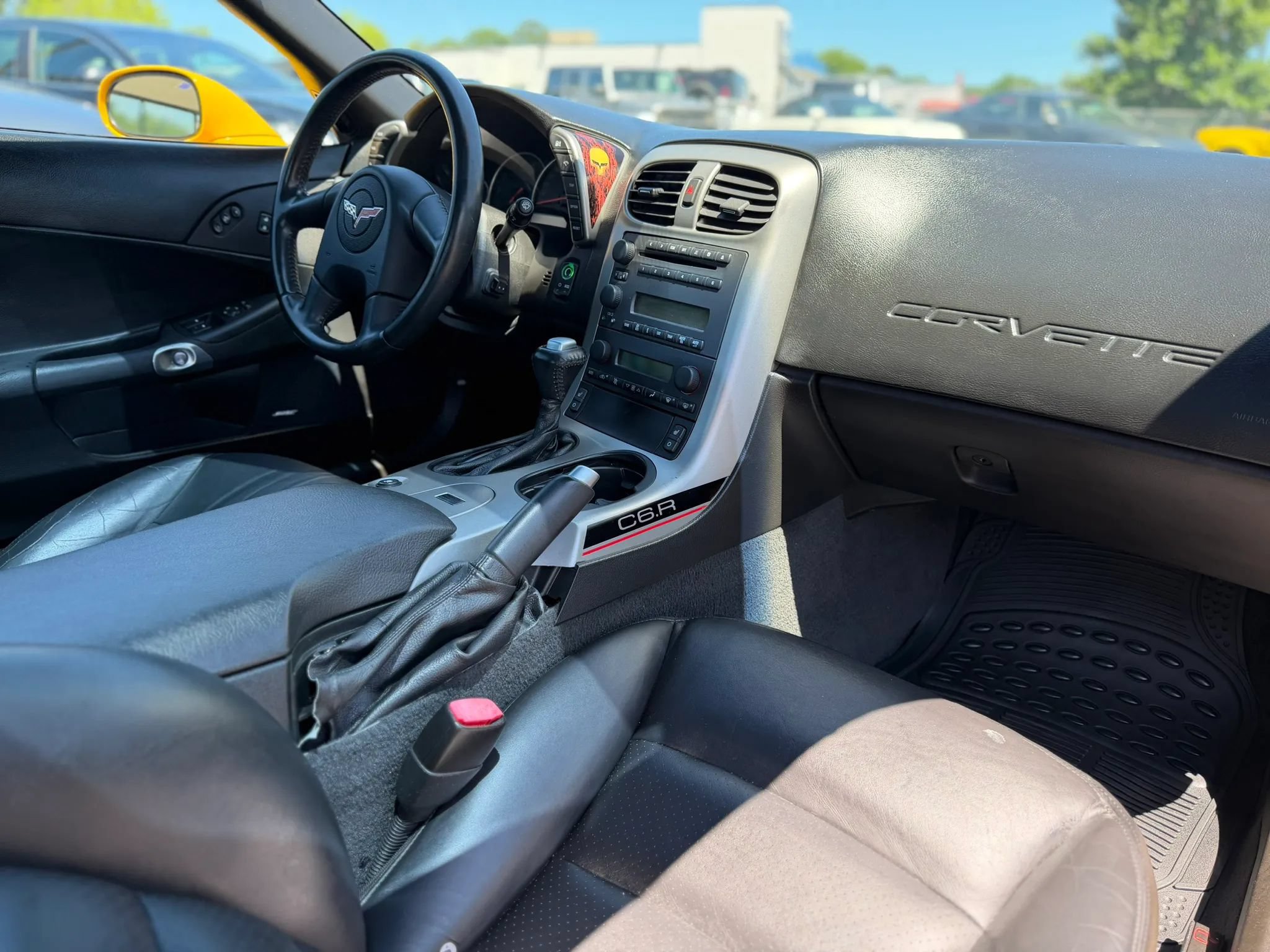 Used 2005 Chevrolet Corvette Coupe w/ Preferred Equipment Group RWD image 24