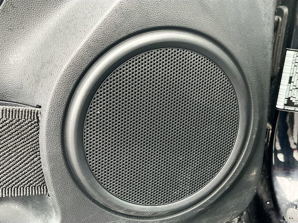 Used 2019 Volkswagen Beetle 2.0T S image 19