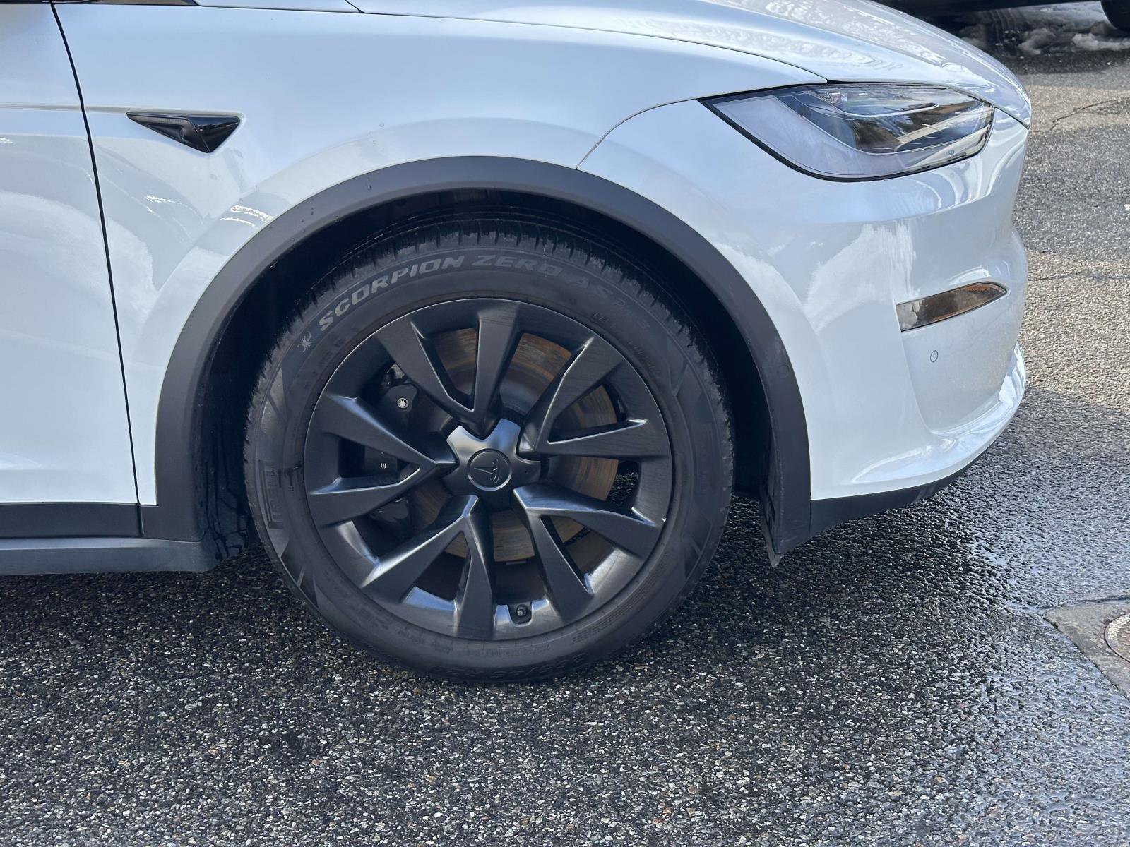 Used 2022 Tesla Model X Plaid AWD/4WD image 10