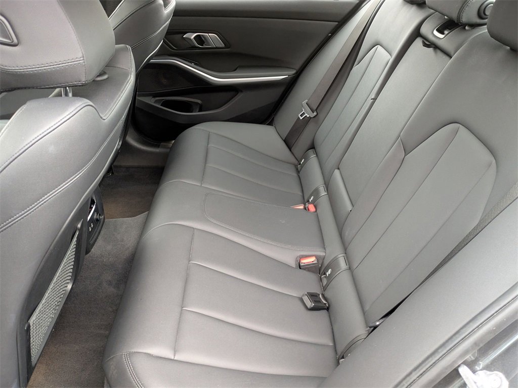Used 2019 BMW 330i xDrive Sedan w/ Convenience Package image 13