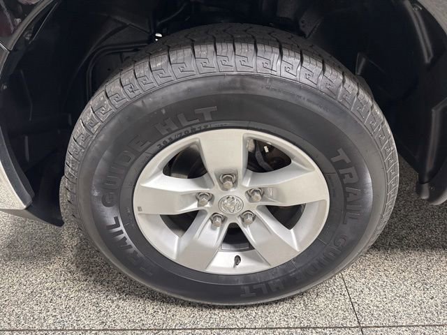 Used 2021 RAM 1500 Classic SLT image 4