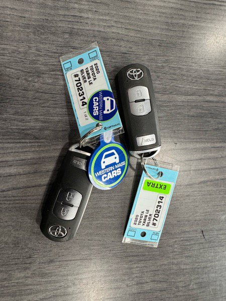 Used 2020 Toyota Yaris LE image 28