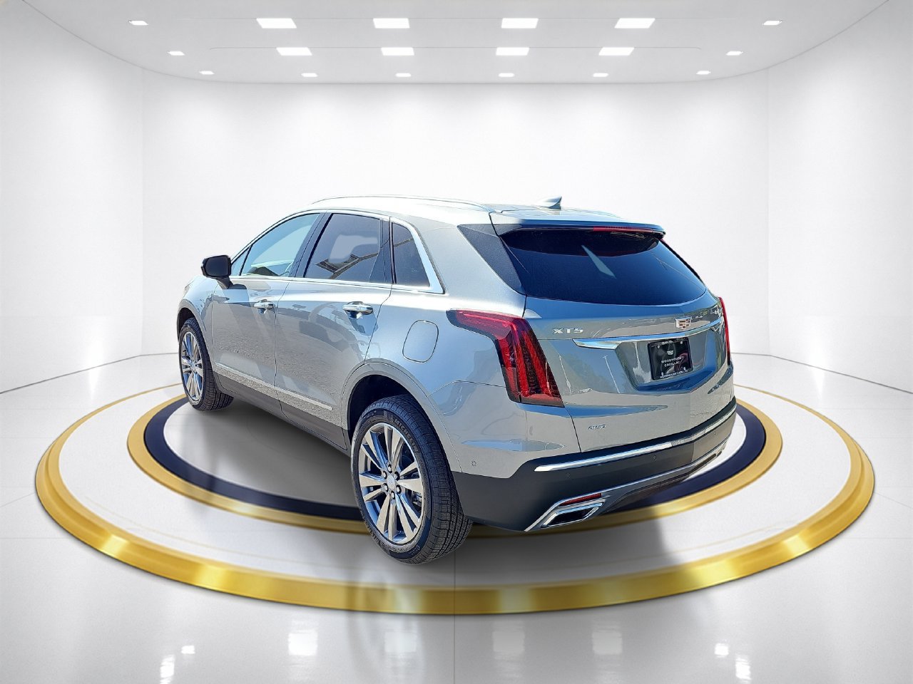 New 2026 Cadillac XT5 Premium Luxury w/ Driver Assist Package AWD/4WD image 7