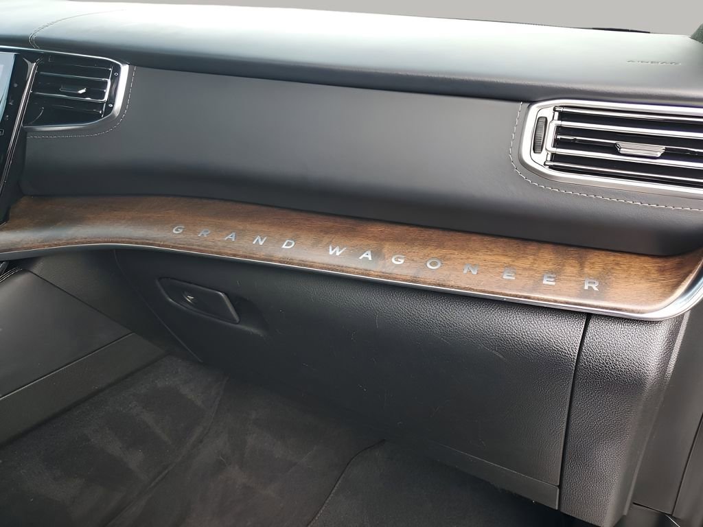 Used 2023 Jeep Grand Wagoneer 4WD image 15