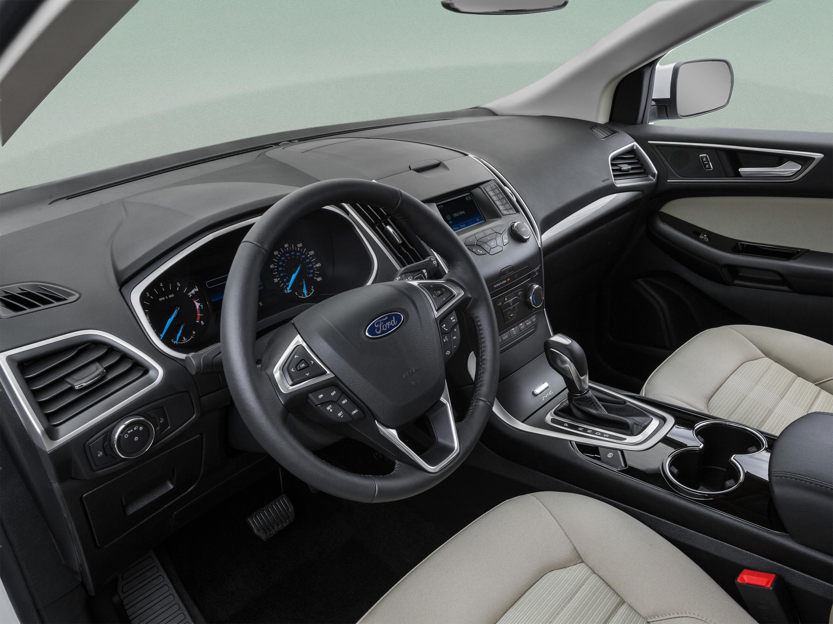 Used 2015 Ford Edge SEL w/ Equipment Group 201A FWD image 42