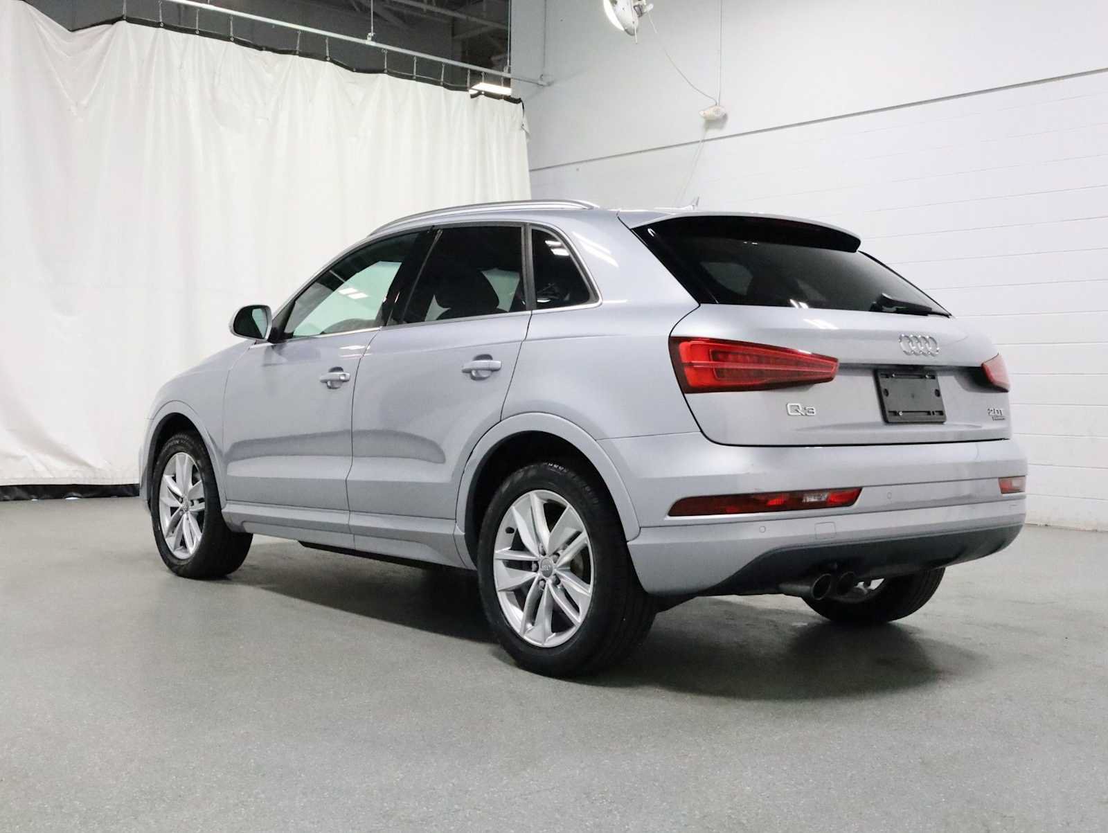 Used 2017 Audi Q3 2.0T Premium Plus AWD/4WD image 3