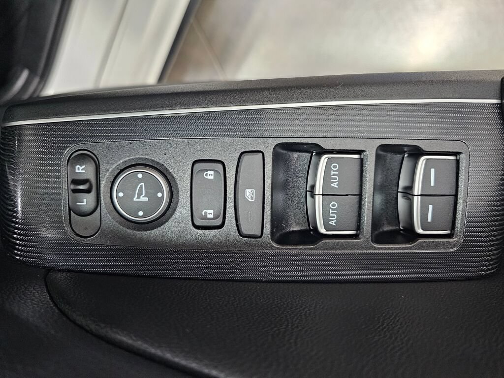 Used 2023 Honda Civic Sport Touring image 25