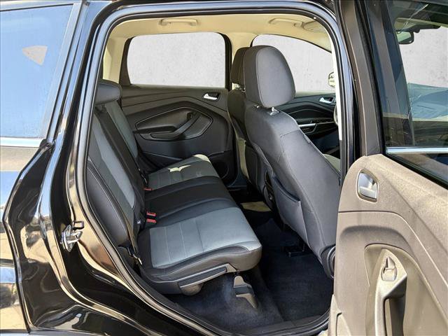 Used 2016 Ford Escape SE AWD/4WD image 16