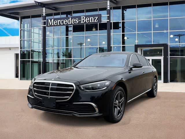 Used 2024 Mercedes-Benz S 580e 4MATIC Sedan image 1