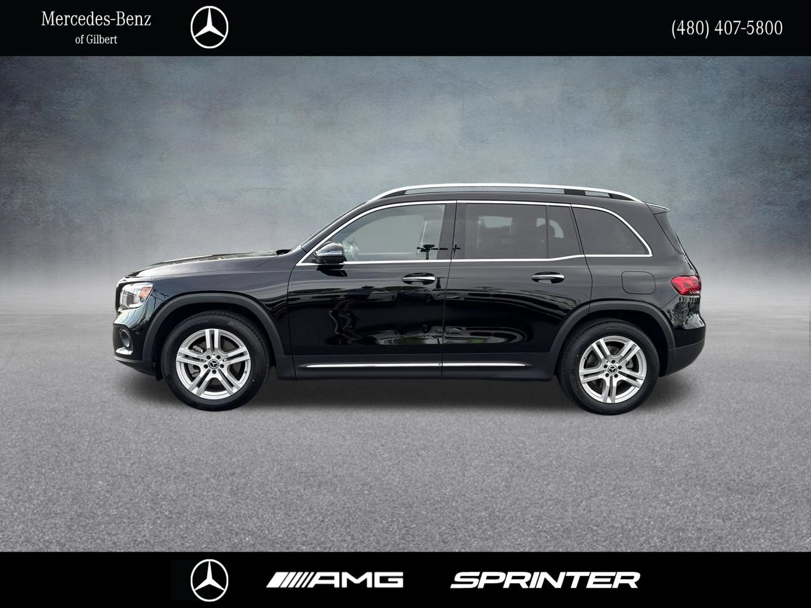 Used 2023 Mercedes-Benz GLB 250 image 3