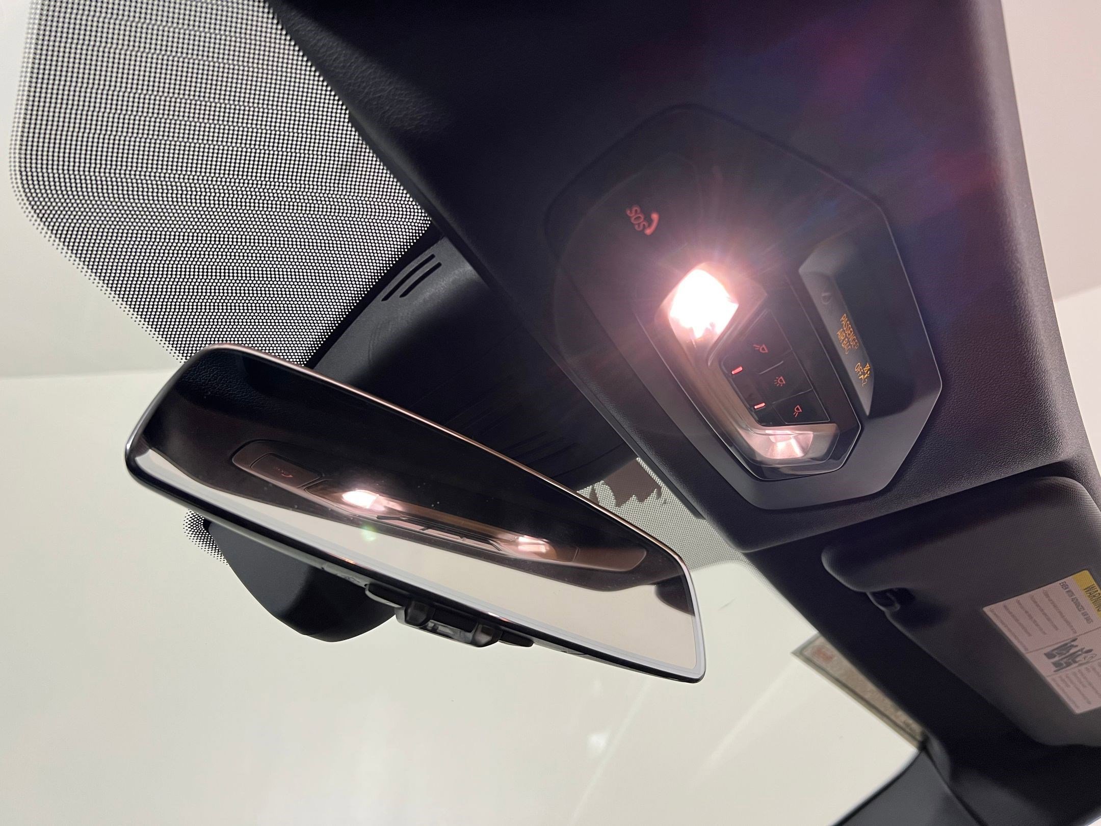 Certified 2023 BMW 430i Convertible w/ Premium Package image 18