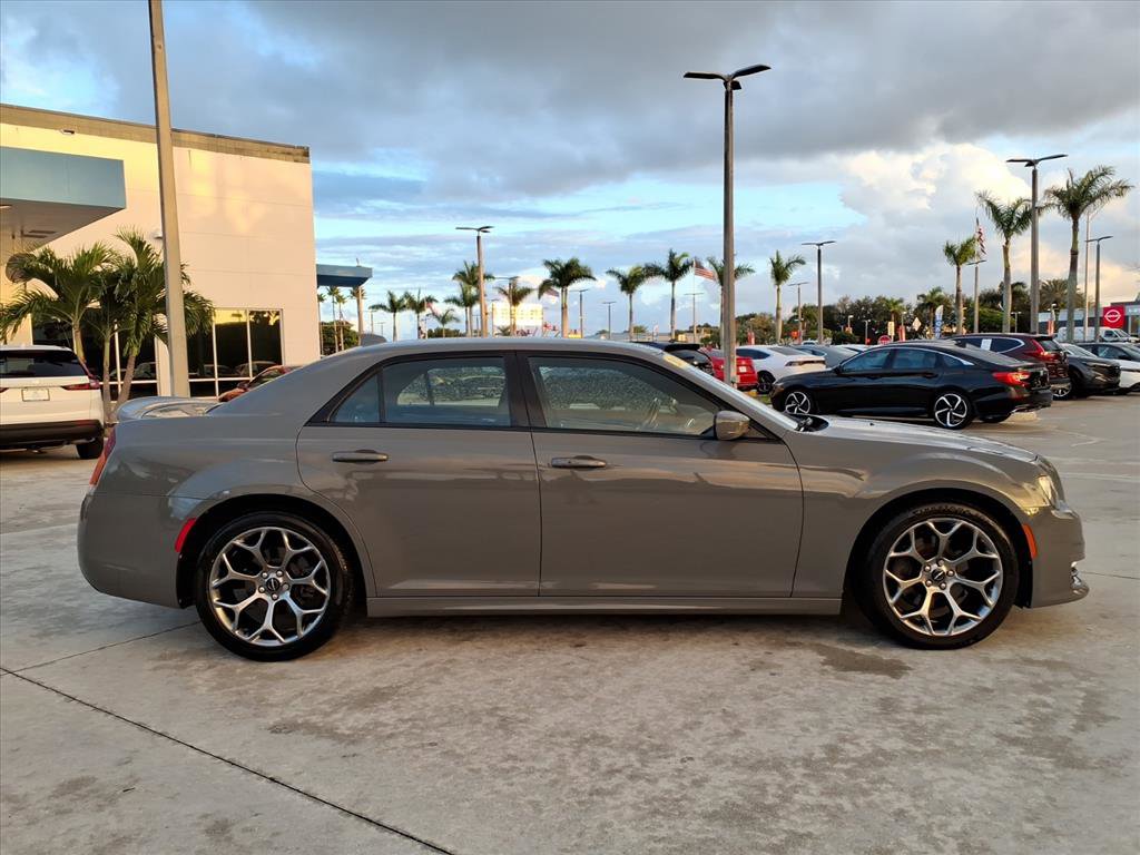 Used 2018 Chrysler 300 S w/ S Model Appearance Package image 8