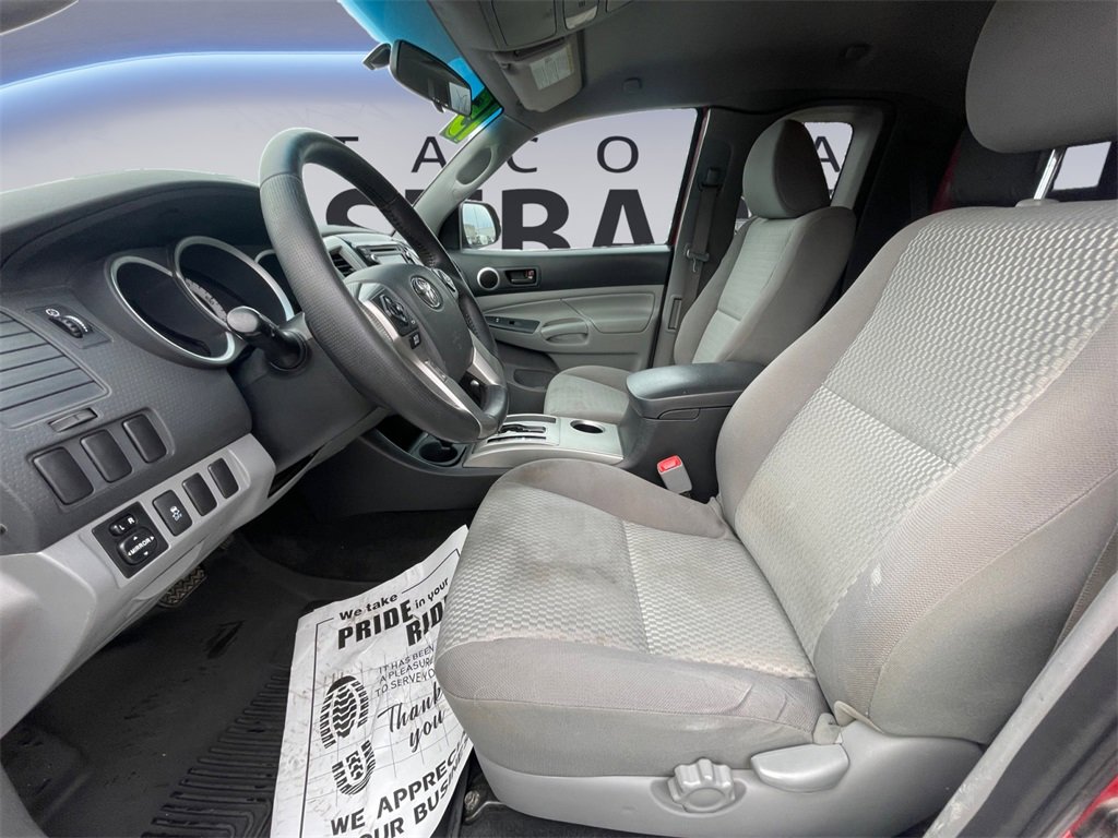 Used 2015 Toyota Tacoma PreRunner image 10