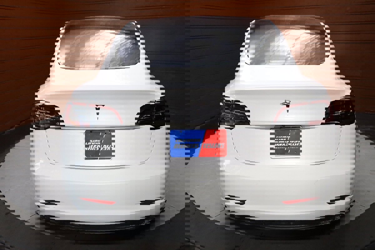 Used 2023 Tesla Model 3 Standard Range image 48