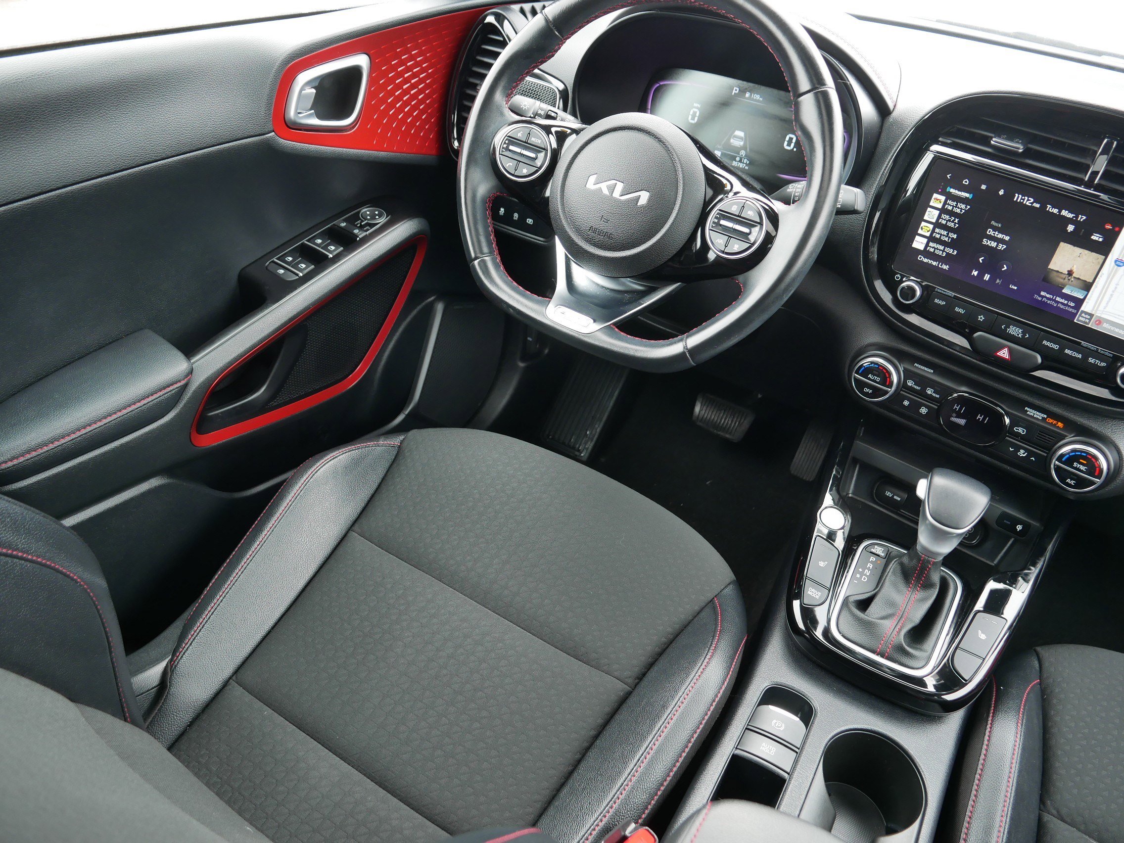 Certified 2023 Kia Soul GT-Line w/ GT-Line Technology Package image 9
