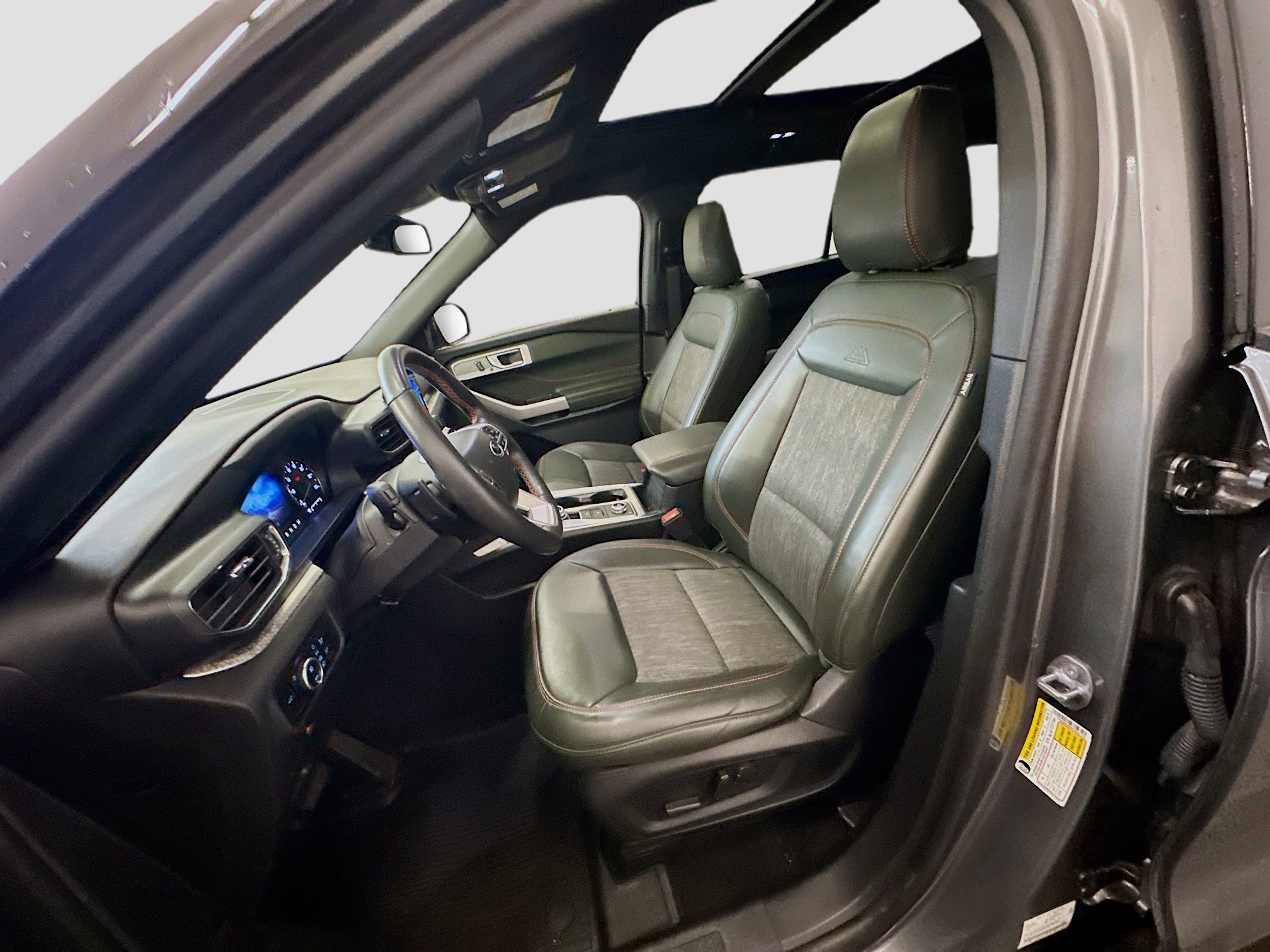 Used 2023 Ford Explorer Timberline w/ Timberline Technology Package image 13