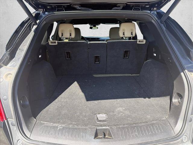Used 2017 Cadillac XT5 FWD image 19