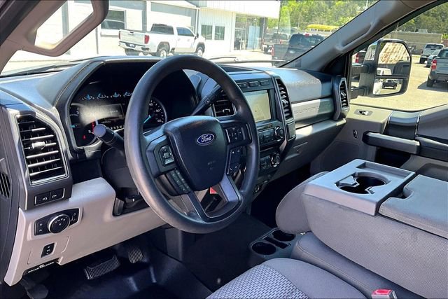 Used 2018 Ford F250 XLT w/ XLT Premium Package AWD/4WD image 13