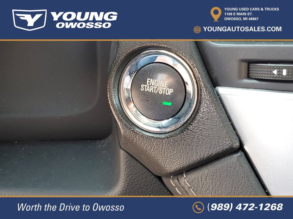 Used 2020 Chevrolet Suburban LT AWD/4WD image 18