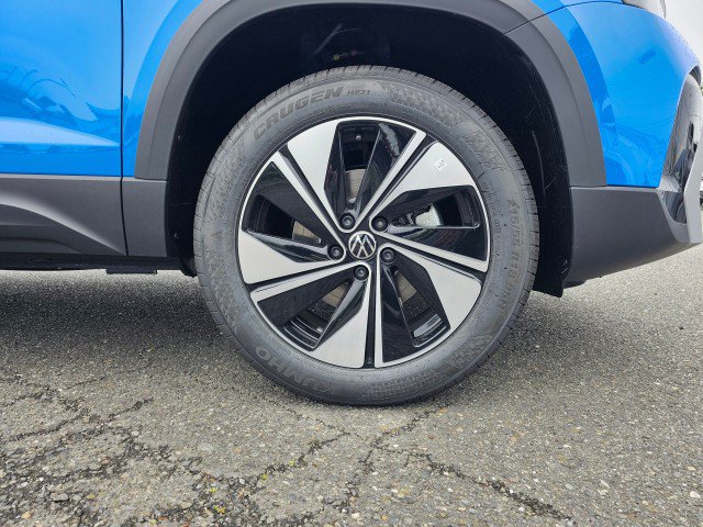 New 2026 Volkswagen Taos SE AWD/4WD image 9