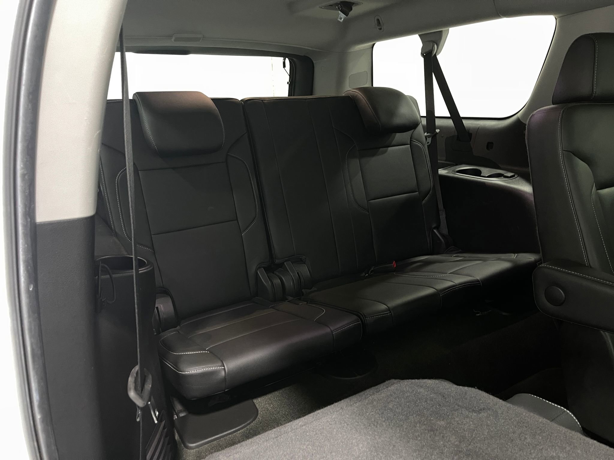 Used 2018 Chevrolet Suburban LT image 33